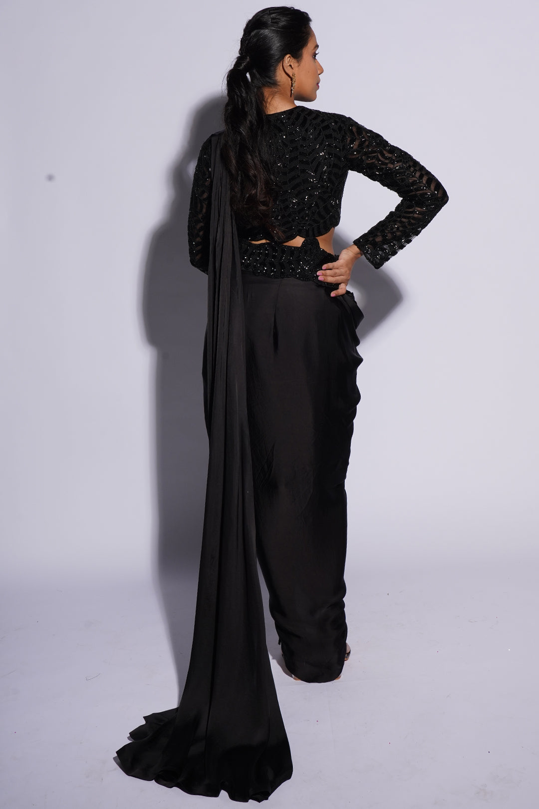 Esas - Ashutosh Joshi